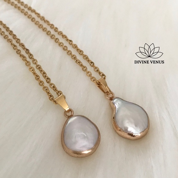 DIVINE VENUS Jewelry - Natural Cultured Freshwater Pearl Necklace